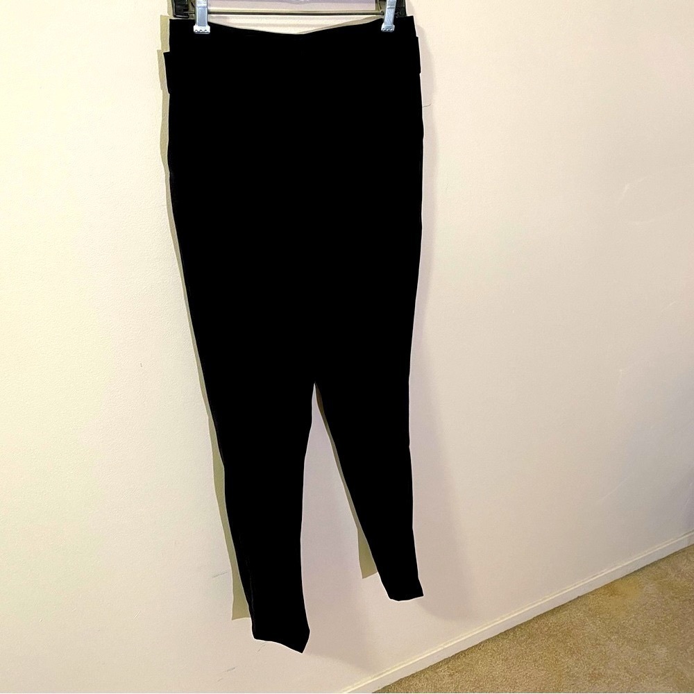 Black dress pants. Size  8. 100% Polyester
